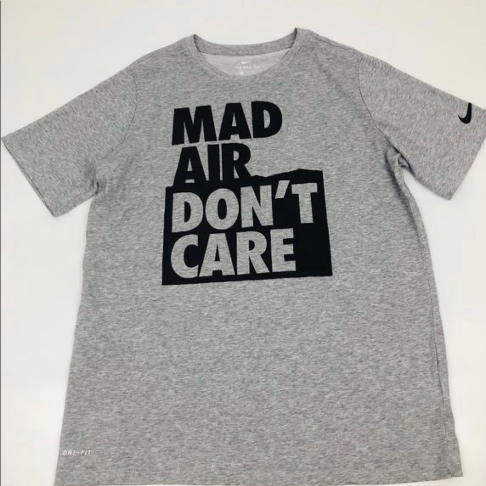 Nike youths xl shirt